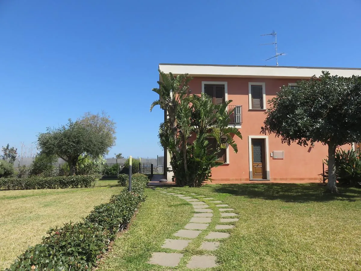 Case Vacanze Residence Trinacria Acireale 0*,  Italië